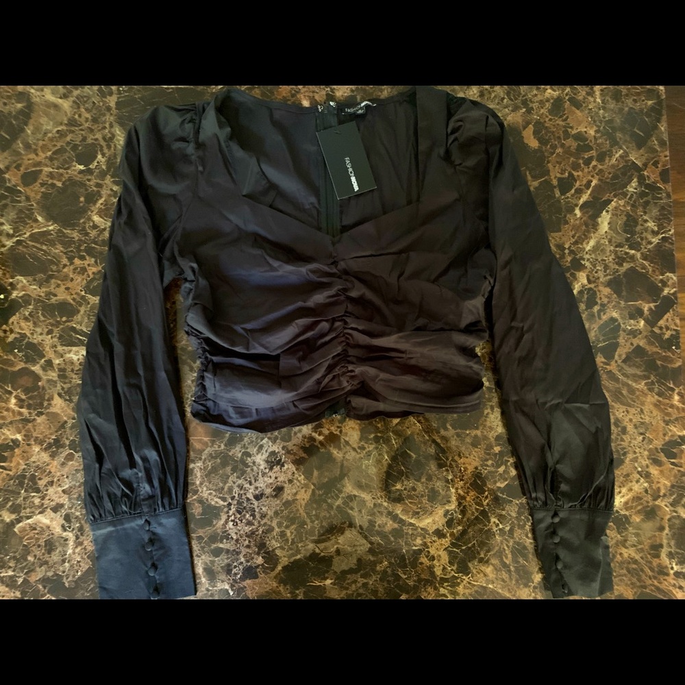 Black cropped shirt from Fashion Nova